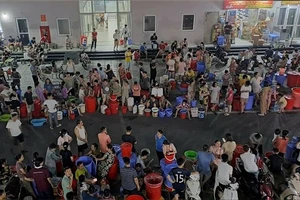 Hàng ngàn hộ dân khu đô thị Thanh Hà thiếu nước, Bí thư Thành ủy Hà Nội chỉ đạo khẩn 