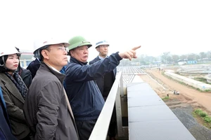 Bí thư Hà Nội yêu cầu đẩy nhanh tiến độ dự án xử lý nước thải Yên Xá để làm sạch 3 con sông 