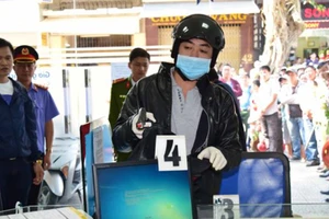 15 năm tù cho kẻ dùng súng cướp ngân hàng BIDV ở Huế
