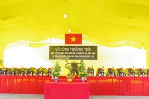 Lễ truy điệu và an táng 16 hài cốt liệt sĩ hy sinh tại Lào