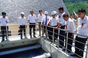 Lãnh đạo tỉnh Thừa Thiên - Huế tham quan Nhà máy nước sạch Thượng Long công suất 2.000 m3/ngày đêm ​