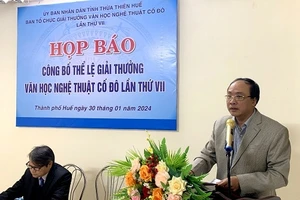 Họp báo công bố Thể lệ Giải thưởng Văn học nghệ thuật Cố đô tỉnh Thừa Thiên Huế lần thứ VII (2018 - 2023).