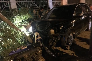 Phó Công an thị xã Đồng Xoài lái xe gây tai nạn