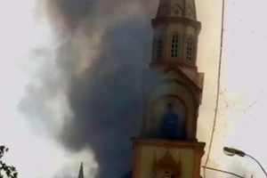 Cháy lớn tại nhà thờ Thọ Vực ở Hà Tĩnh