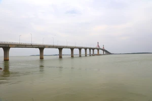 Dự án đầu tư xây dựng cầu Cửa Hội bắc qua sông Lam nối tỉnh Nghệ An và tỉnh Hà Tĩnh 