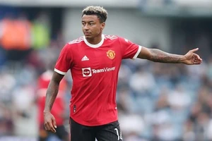 Jesse Lingard phải ở lại Man.United vào giờ chót. Ảnh: Getty Images