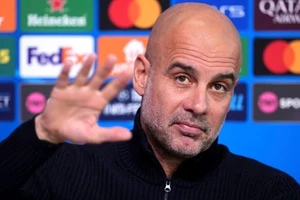 HLV Pep Guardiola thừa nhận Man.City cần một đội hình lớn hơn khi lịch thi đấu ngày càng phình to.