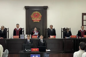 Xét xử vụ án tổ chức đánh bạc quy mô lớn tại huyện Bình 