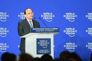 Thủ tướng Nguyễn Xuân Phúc phát biểu tại phiên khai mạc WEF-ASEAN. Ảnh: VGP/Quang Hiếu