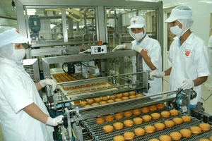 Sản xuất bánh tại Công ty cổ phần Kinh Đô