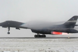 Máy bay ném bom chiến lược tầm xa B-1B của Mỹ. Ảnh REUTERS
