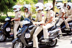 Đội nữ cảnh sát chống nạn hiếp dâm