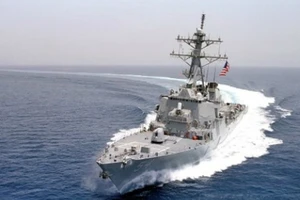 Tàu chiến Mỹ vào biển Đông