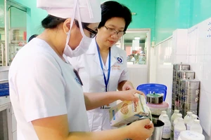 PGS-TS Tạ Thị Tuyết Mai hướng dẫn điều dưỡng cách dùng sản phẩm dinh dưỡng
