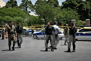 Cảnh sát Iran làm nhiệm vụ ở Tehran. Nguồn: TTXVN