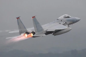 Máy bay chiến đấu F-15. Nguồn: REUTERS