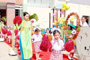 Học sinh Trường Mầm non Anh Đào (quận Gò Vấp) trong ngày khai giảng năm học 2017-2018