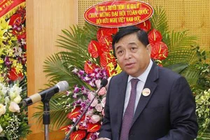 Tân Chủ tịch Hội Hữu nghị Việt Nam - Đức, ông Nguyễn Chí Dũng phát biểu. Ảnh: TTXVN