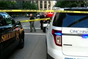 Ít nhất 3 người thiệt mạng và 2 người bị thương trong vụ xả súng ngày 6.9 tại ngân hàng Fifth Third ở thành phố Cincinnati, bang Ohio 