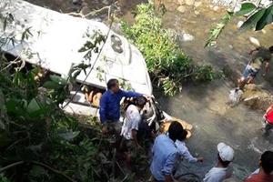 Hiện trường vụ tai nạn thảm khốc làm 13 người chết ở Lai Châu