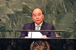 Thủ tướng Nguyễn Xuân Phúc phát biểu tại Phiên thảo luận chung Đại hội đồng LHQ khóa 73 ở Hội trường trụ sở LHQ