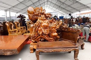 Khai mạc Hội chợ Đồ gỗ và trang trí nội thất Việt Nam