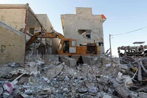 Cảnh đổ nát sau trận động đất ở Kermanshah, Iran vào tháng 11-2017 khiến hàng trăm người chết. Nguồn: TTXVN