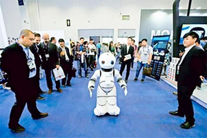 Sản phẩm robot do Trung Quốc chế tạo