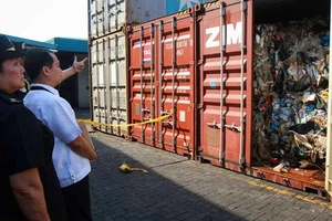 Philippines leo thang căng thẳng với Canada vì rác thải tái chế. Ảnh: Hải quan Philippines