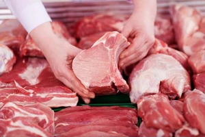 Phạt đến 200 triệu đồng nếu mang thịt heo vào Hàn Quốc