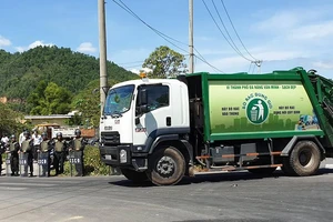 Việc vận chuyển rác vào bãi rác Khánh Sơn đã hoạt động trở lại bình thường
