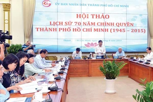 Chủ tịch UBND TPHCM Nguyễn Thành Phong phát biểu tại hội thảo. Ảnh: VIỆT DŨNG