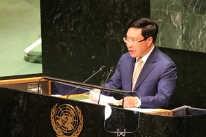 Phó Thủ tướng, Bộ trưởng Ngoại giao Phạm Bình Minh phát biểu tại phiên thảo luận cấp cao Khóa 74 Đại hội đồng Liên Hợp Quốc. Ảnh: VGP