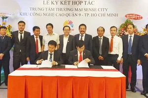 Công ty CP Đầu tư Đông Sài Gòn (DSG) và Liên hiệp HTX Thương mại TPHCM (Saigon Co.op) tiến hành ký kết phát triển Trung tâm thương mại Sense City tại Khu công nghệ cao Quận 9 TPHCM