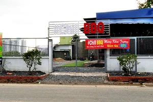 Một quán ăn xây dựng không phép tại Tiểu khu 3, KDC Bình Trị Đông