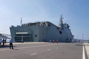 Tàu Hải quân Ấn Độ thăm hữu nghị Đà Nẵng
