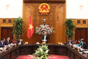  Phó Thủ tướng Thường trực Trương Hòa Bình phát biểu tại buổi làm việc. Ảnh: VGP