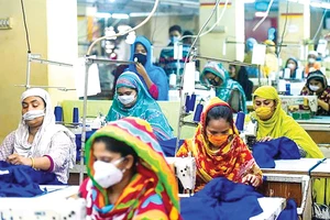Các công nhân dệt may ở Bangladesh
