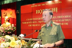Đại tướng Tô Lâm, Ủy viên Bộ Chính trị, Bộ trưởng Bộ Công an phát biểu tại hội nghị. Ảnh: TTXVN