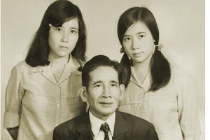 Đồng chí Phan Kiệm và 2 con gái