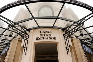 8 tháng năm 2020: 96,8% cổ phần chào bán thành công qua HNX