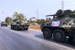 Quân đội Thái Lan bác tin đồn đảo chính