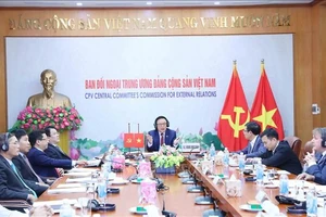 Đối thoại trực tuyến lần thứ nhất giữa Đảng Cộng sản Việt Nam và Nhóm các Nghị sĩ Liên đảng trong Quốc hội Anh. Nguồn: TTXVN