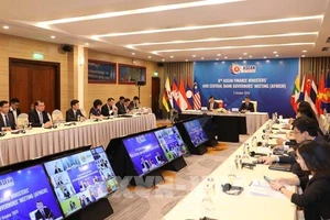 Học bổng khoa học và công nghệ ASEAN