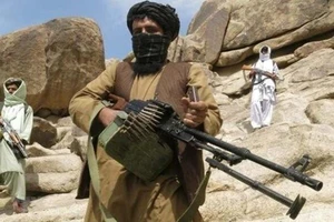 Các tay súng Taliban tại một khu vực ở Afghanistan. Ảnh: IRNA/TTXVN