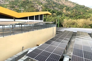 Một dự án điện năng lượng mặt trời do HRE thi công