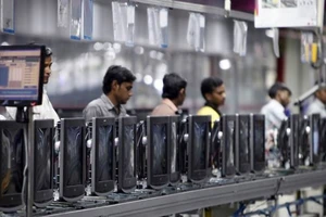 Một nhà máy sản xuất máy vi tính ở Ấn Độ