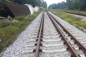 Đánh giá lại hiệu quả dự án đường sắt Yên Viên - Hạ Long 