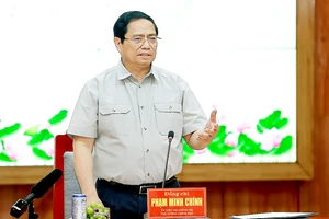 Thủ tướng Phạm Minh Chính phát biểu tại buổi làm việc với Ban Thường vụ Tỉnh ủy Khánh Hòa. Ảnh: TTXVN