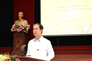 Các đại biểu Quốc hội tiếp xúc cử tri huyện Thanh Trì